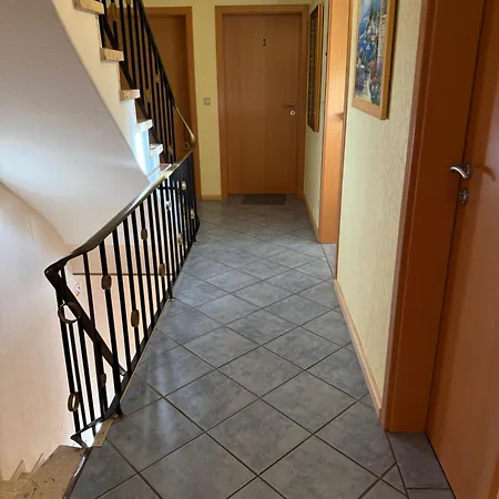 Gaestehaus Ritz Lägenhet Wintrich